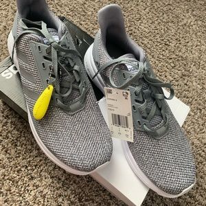 Adidas Durango 9. Women’s.